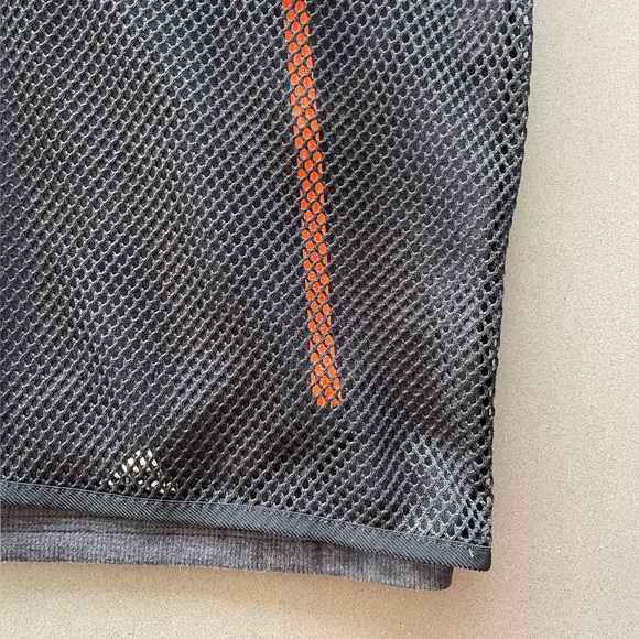 Adidas hoodie with mesh outer layer - Picture 4 of 4